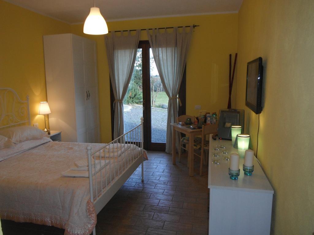 Locanda Degli Etruschi 몬탈토디카스트로 객실 사진